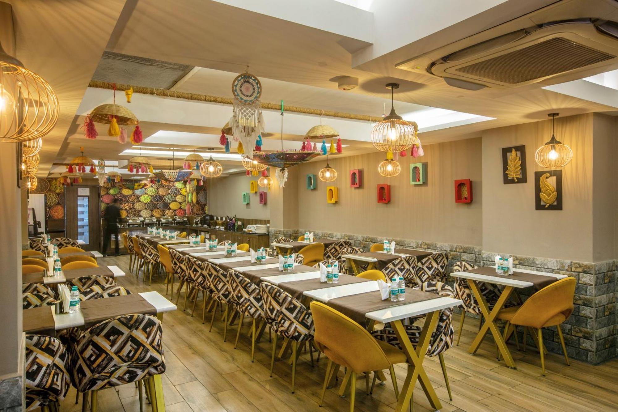 Hotel Oxmo Delhi Airport With Free Airport Transsfer New Delhi Ngoại thất bức ảnh