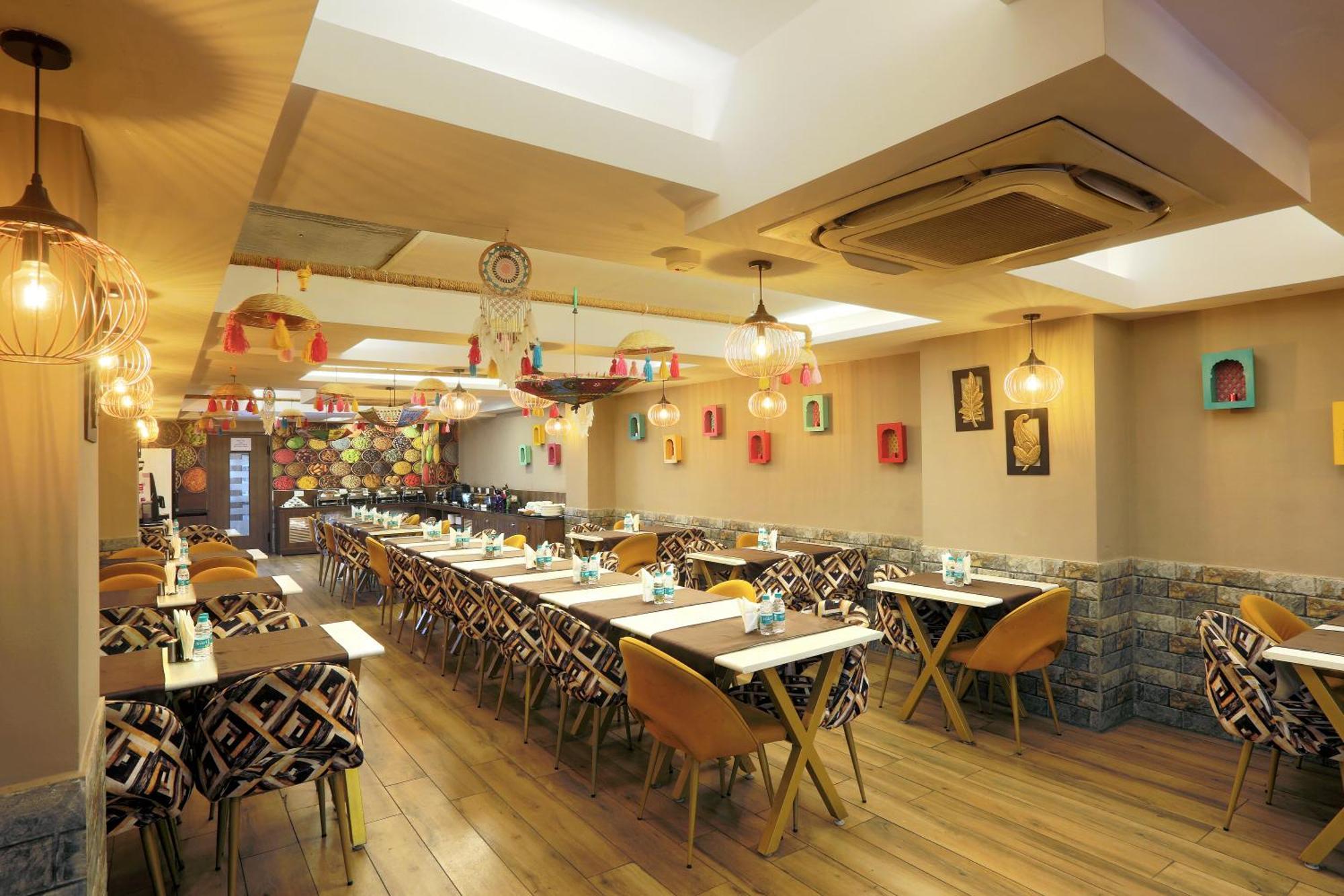 Hotel Oxmo Delhi Airport With Free Airport Transsfer New Delhi Ngoại thất bức ảnh