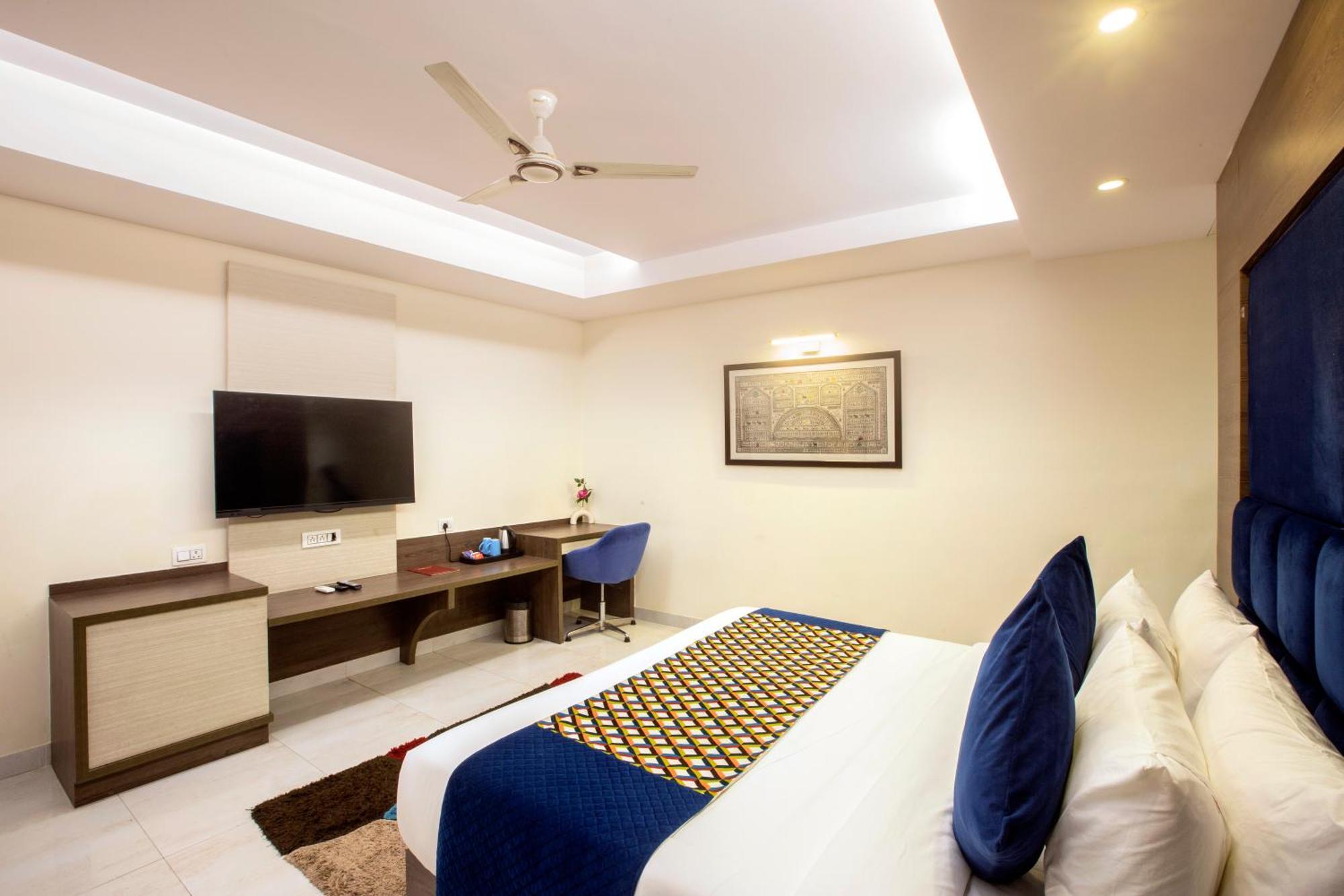 Hotel Oxmo Delhi Airport With Free Airport Transsfer New Delhi Ngoại thất bức ảnh